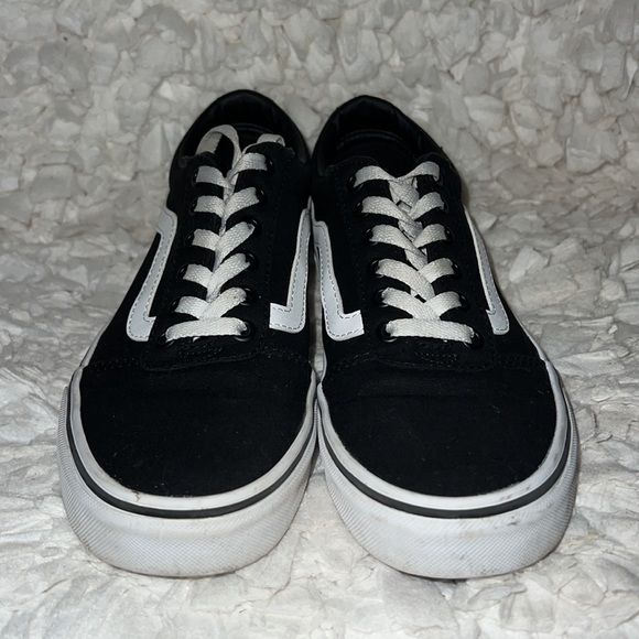 Vans size 7.5 - Picture 2 of 5